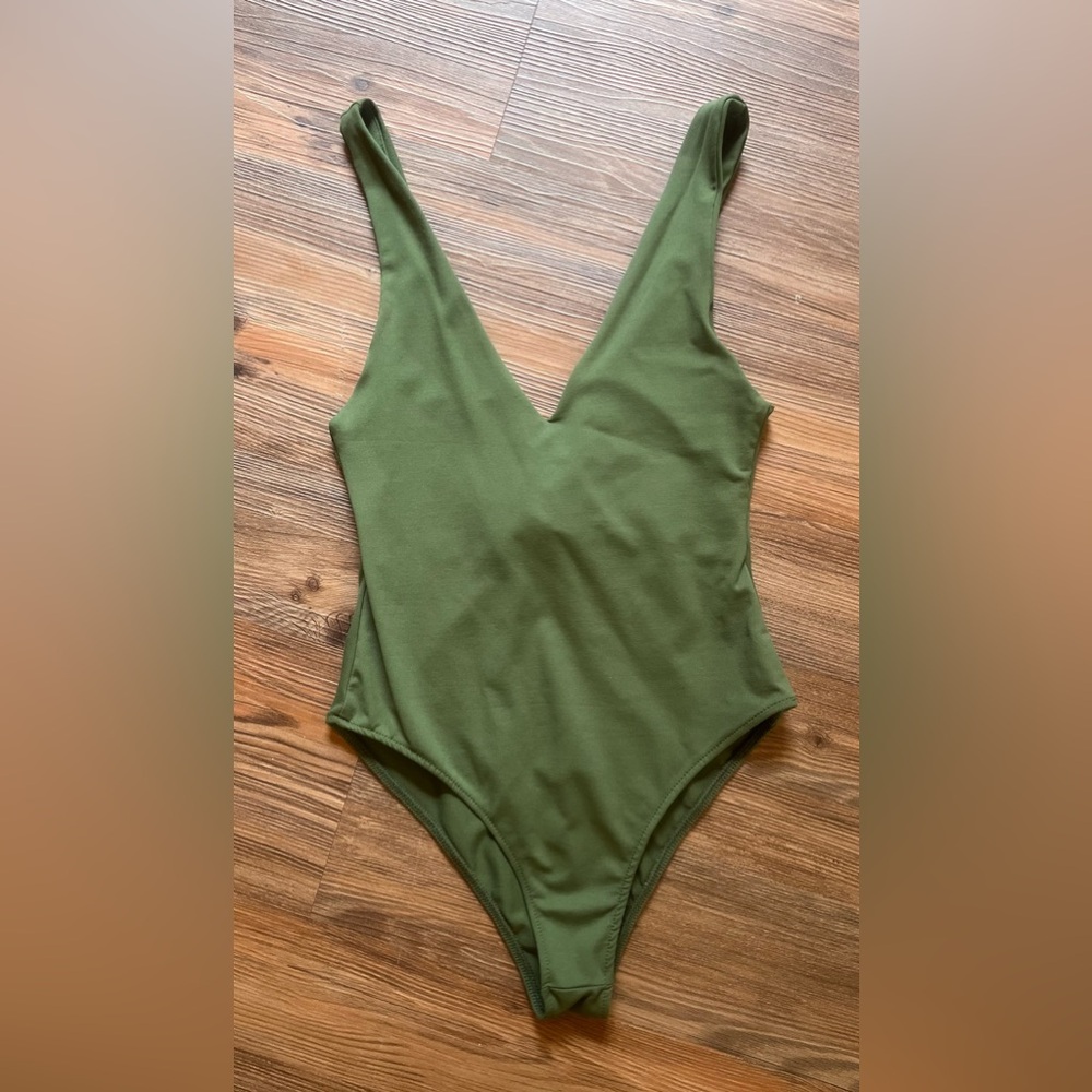 NWOT - Zara Bodysuit Tank